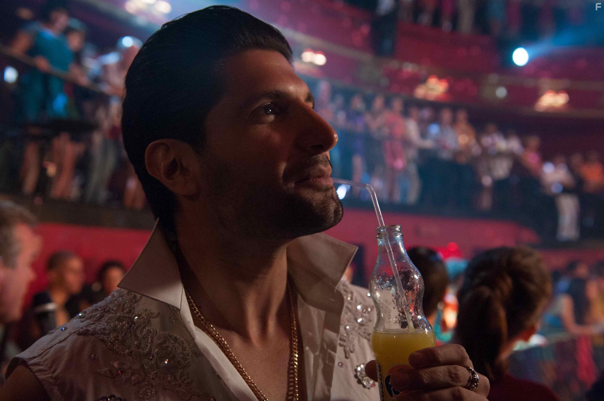 Kayvan Novak in Cuban Fury (2014)