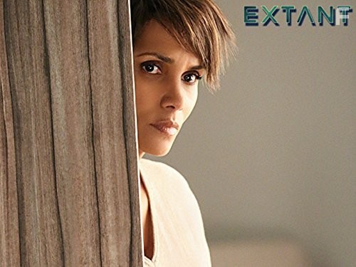 Halle Berry in За пределами (2014)