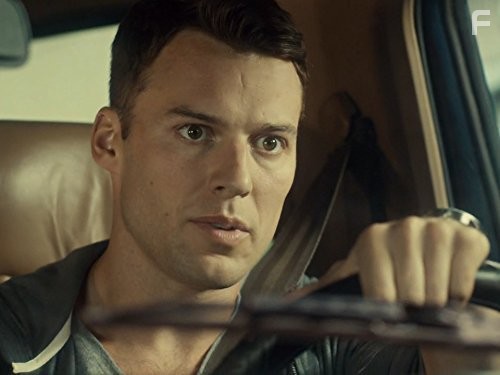 Peter Mooney in Копы-новобранцы (2010)