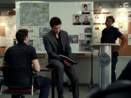 Noam Jenkins, Melanie Nicholls-King, and Travis Milne in Копы-новобранцы (2010)