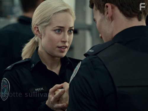Charlotte Sullivan in Копы-новобранцы (2010)