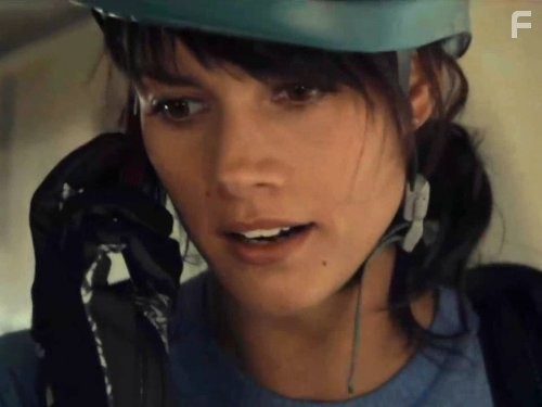 Missy Peregrym in Копы-новобранцы (2010)
