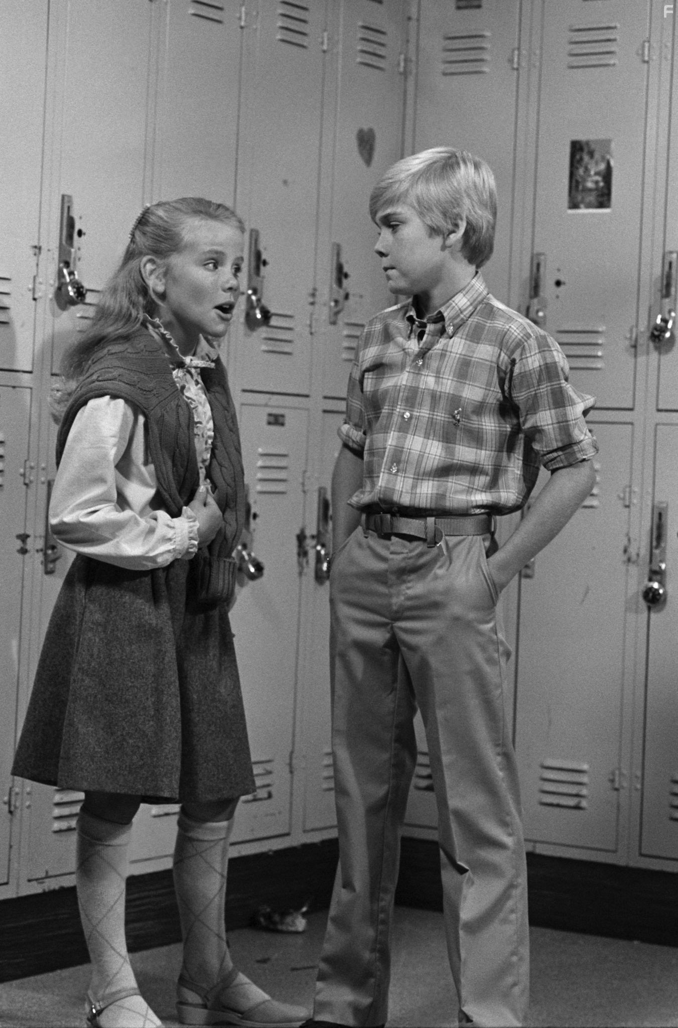Amanda Peterson and Ricky Schroder in Серебряные ложки (1982)