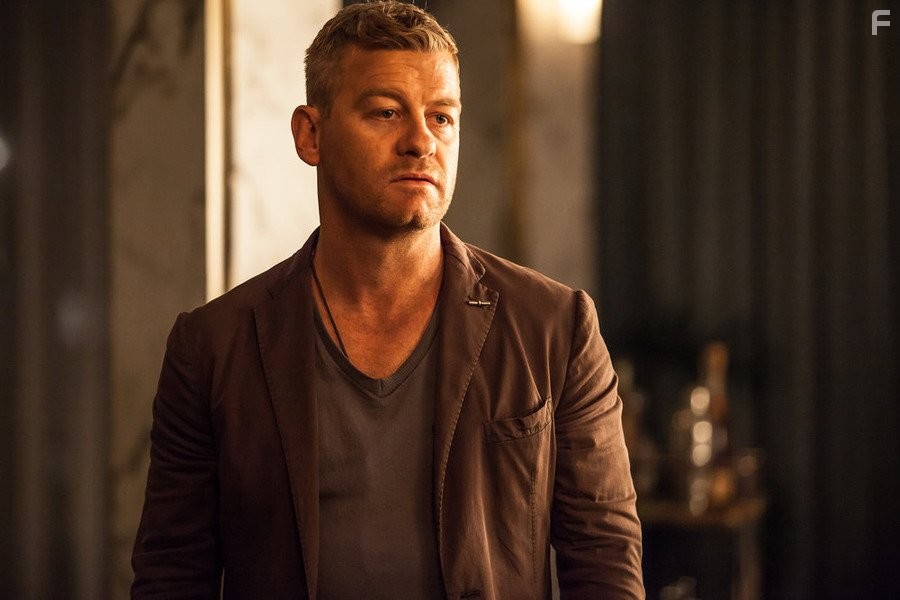 Nic Bishop in Доминион (2014)