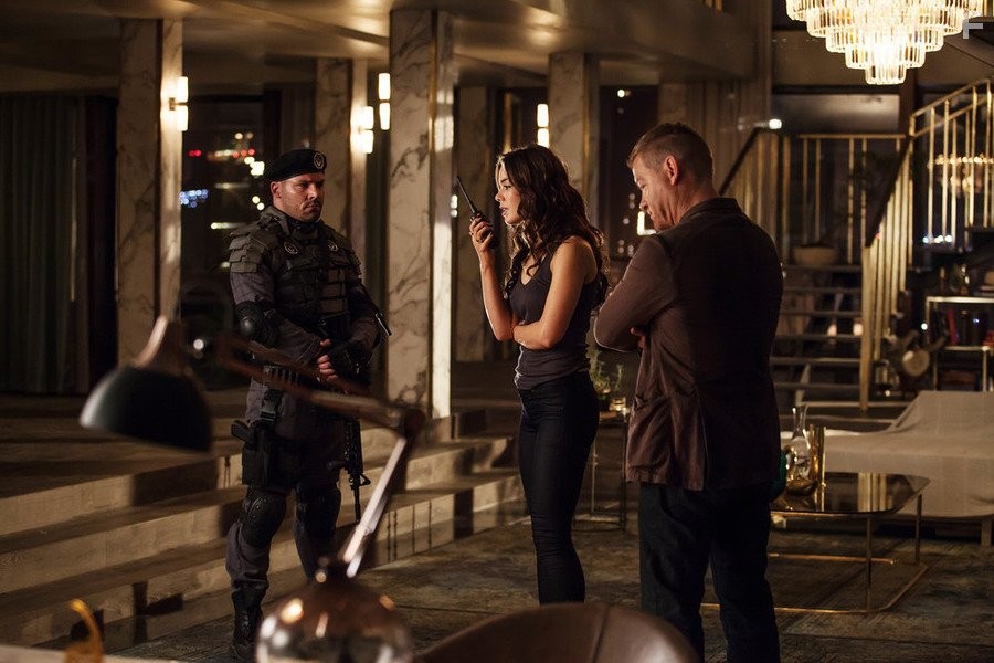 Roxanne McKee in Доминион (2014)