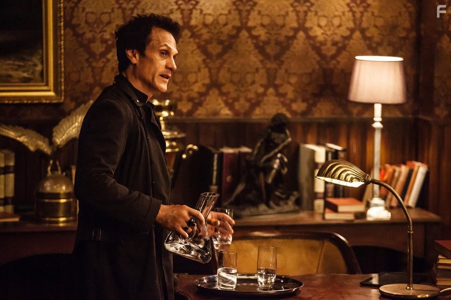 Доминион (2014)