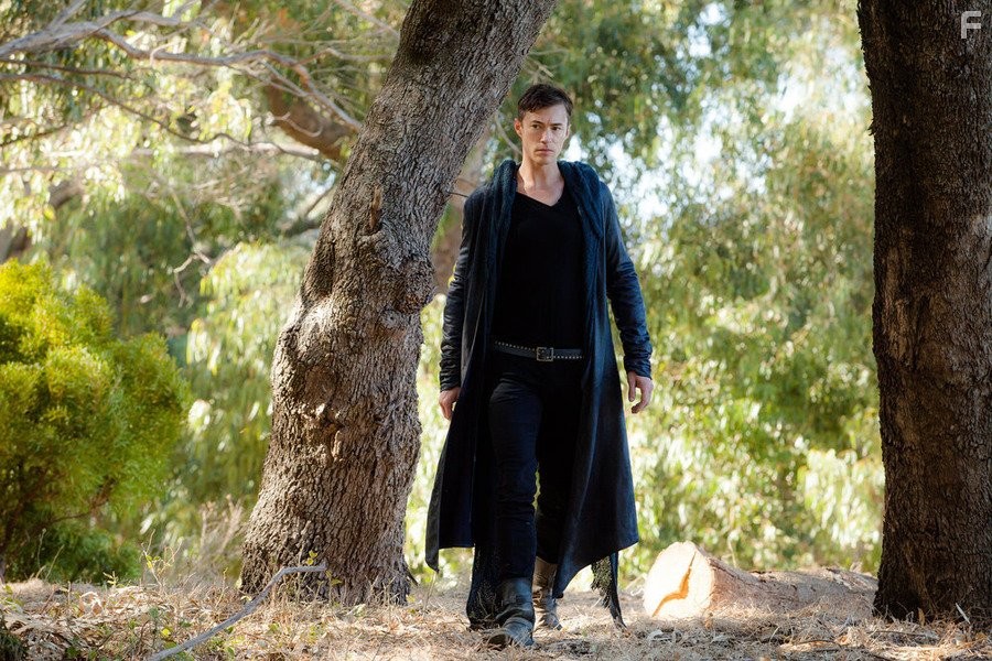 Tom Wisdom in Доминион (2014)