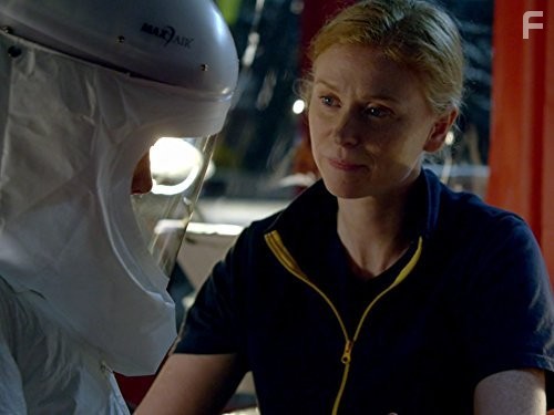 Fay Masterson in Последний корабль (2014)