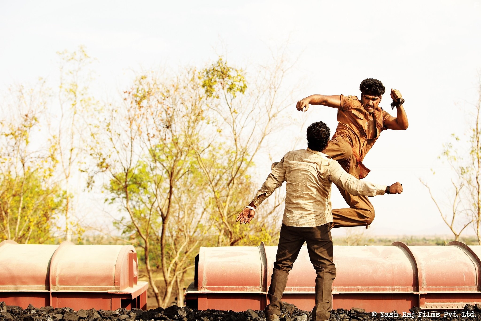 Arjun Kapoor in Вне закона (2014)
