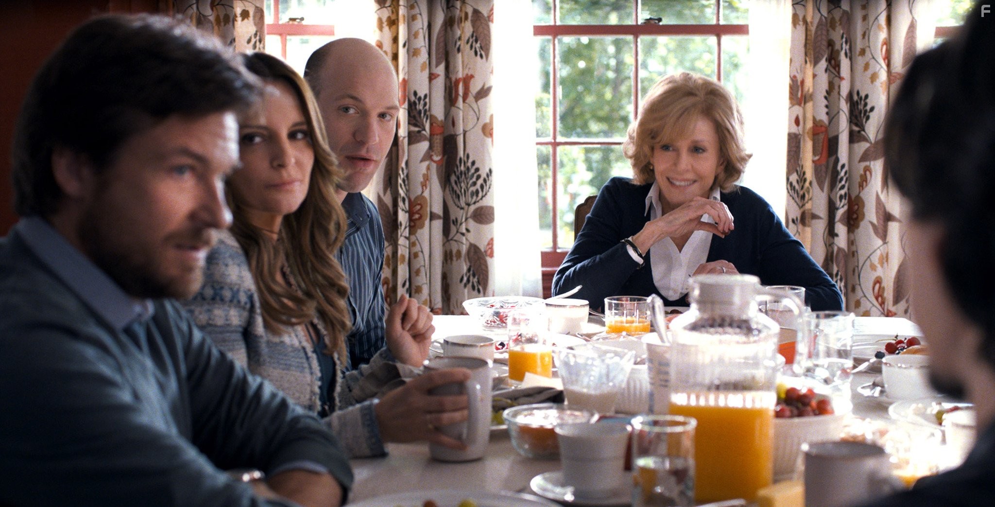 Jane Fonda, Jason Bateman, Tina Fey, and Corey Stoll in Дальше живите сами (2014)