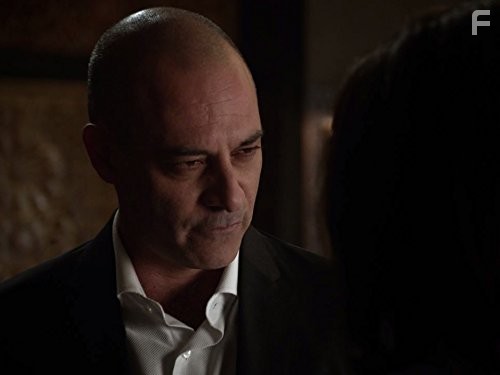 Ashraf Barhom in Тиран (2014)