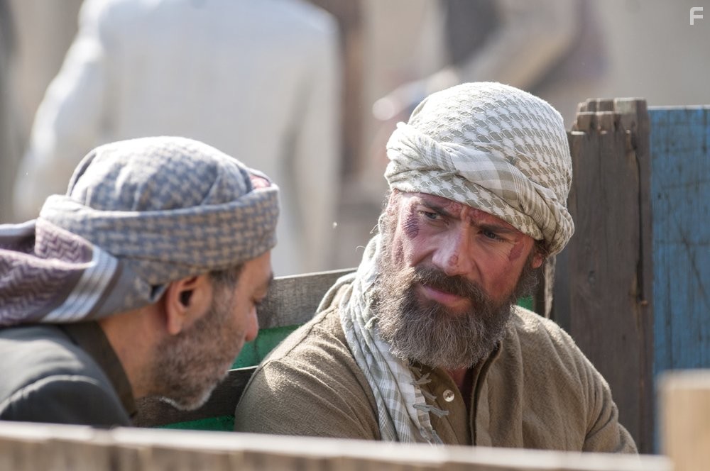 Adam Rayner in Тиран (2014)