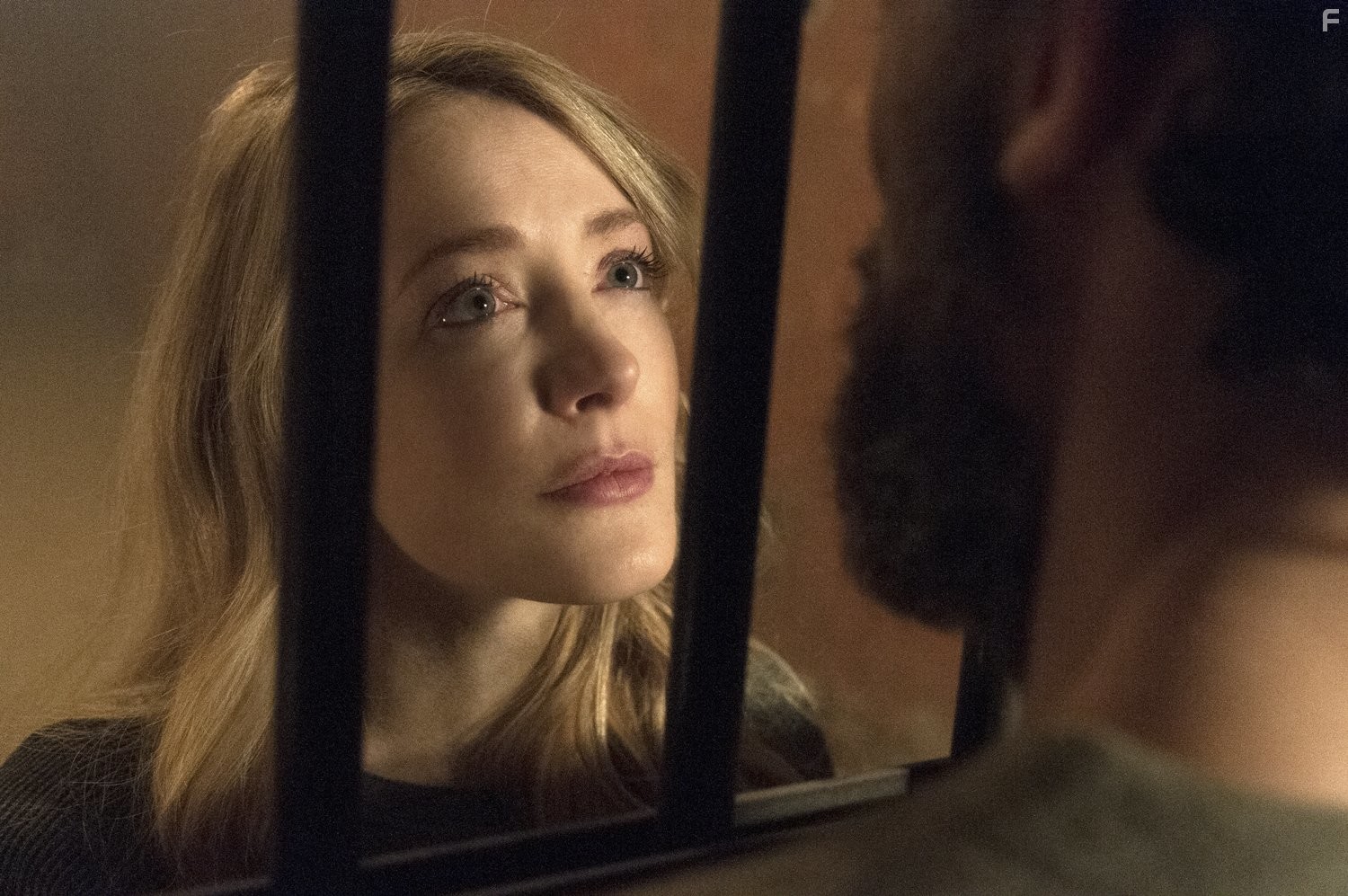Jennifer Finnigan in Тиран (2014)