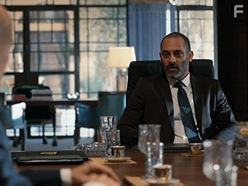 Ashraf Barhom in Тиран (2014)