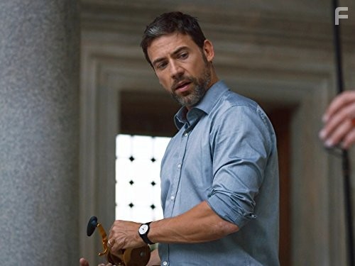 Adam Rayner in Тиран (2014)