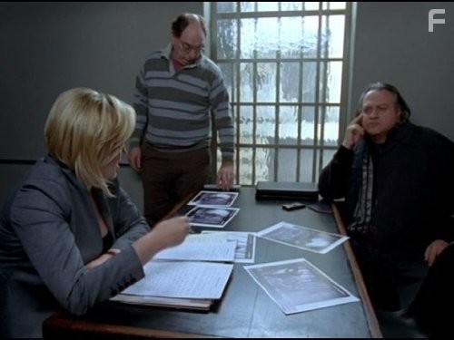 Alun Armstrong and Amanda Redman in Новые уловки (2003)