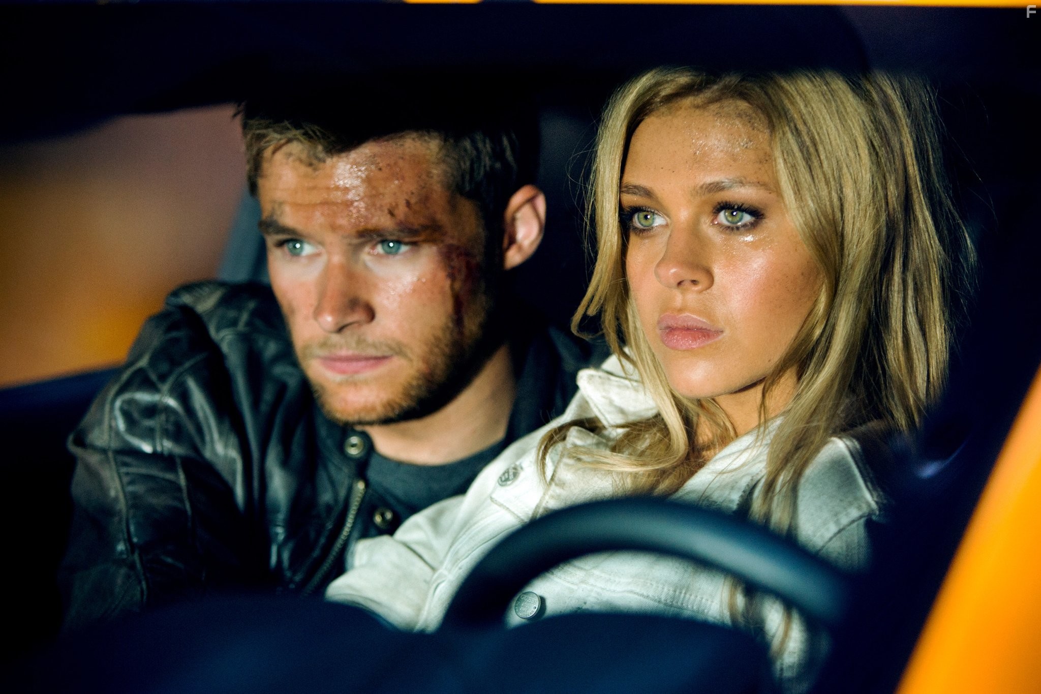 Nicola Peltz and Jack Reynor in Трансформеры: Эпоха истребления (2014)