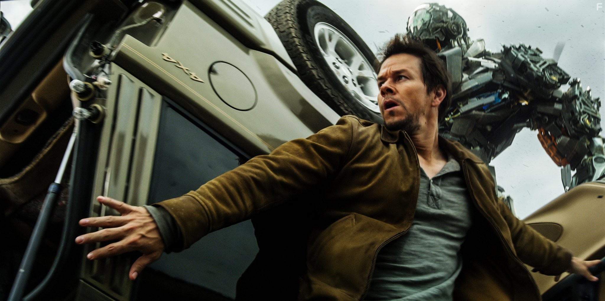 Mark Wahlberg in Трансформеры: Эпоха истребления (2014)