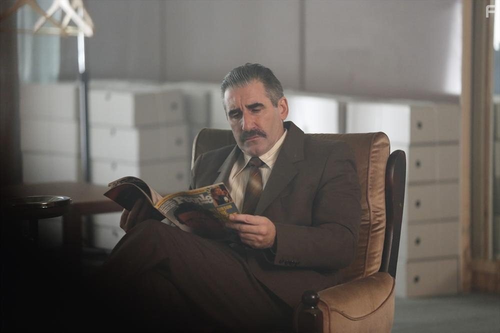 John Lynch in Активы (2014)