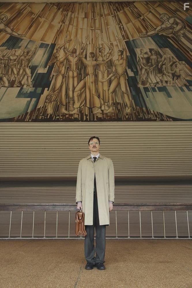 Paul Rhys in Активы (2014)