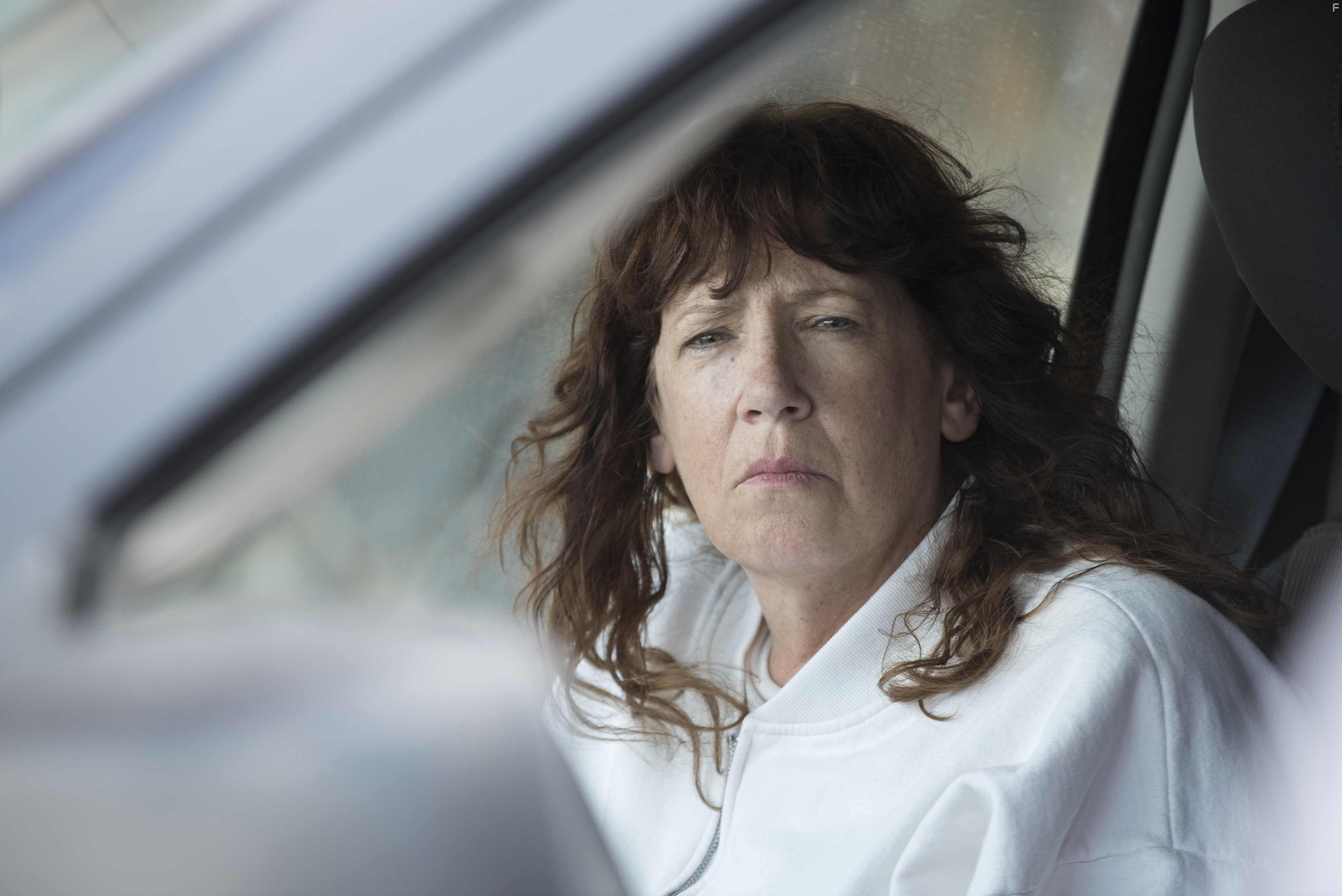 Ann Dowd in Оставленные (2014)