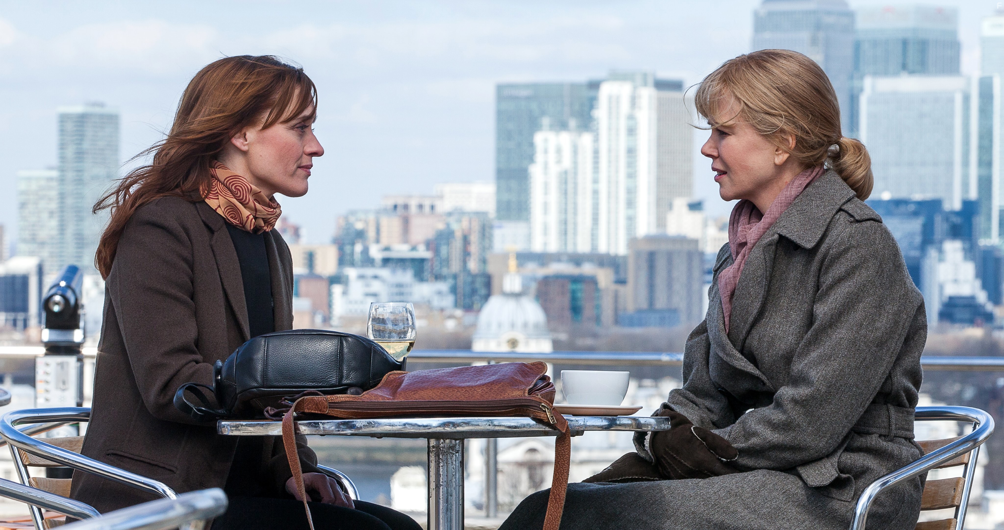 Nicole Kidman and Anne-Marie Duff in Прежде чем я усну (2014)
