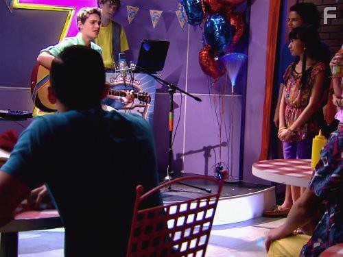 Колдовская история (2014)