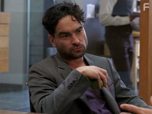Johnny Galecki in Красавцы (2004)