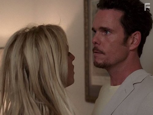 Kevin Dillon in Красавцы (2004)