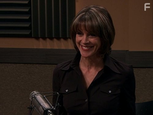 Wendie Malick in Красотки в Кливленде (2010)