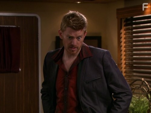 Michael Weaver in Красотки в Кливленде (2010)