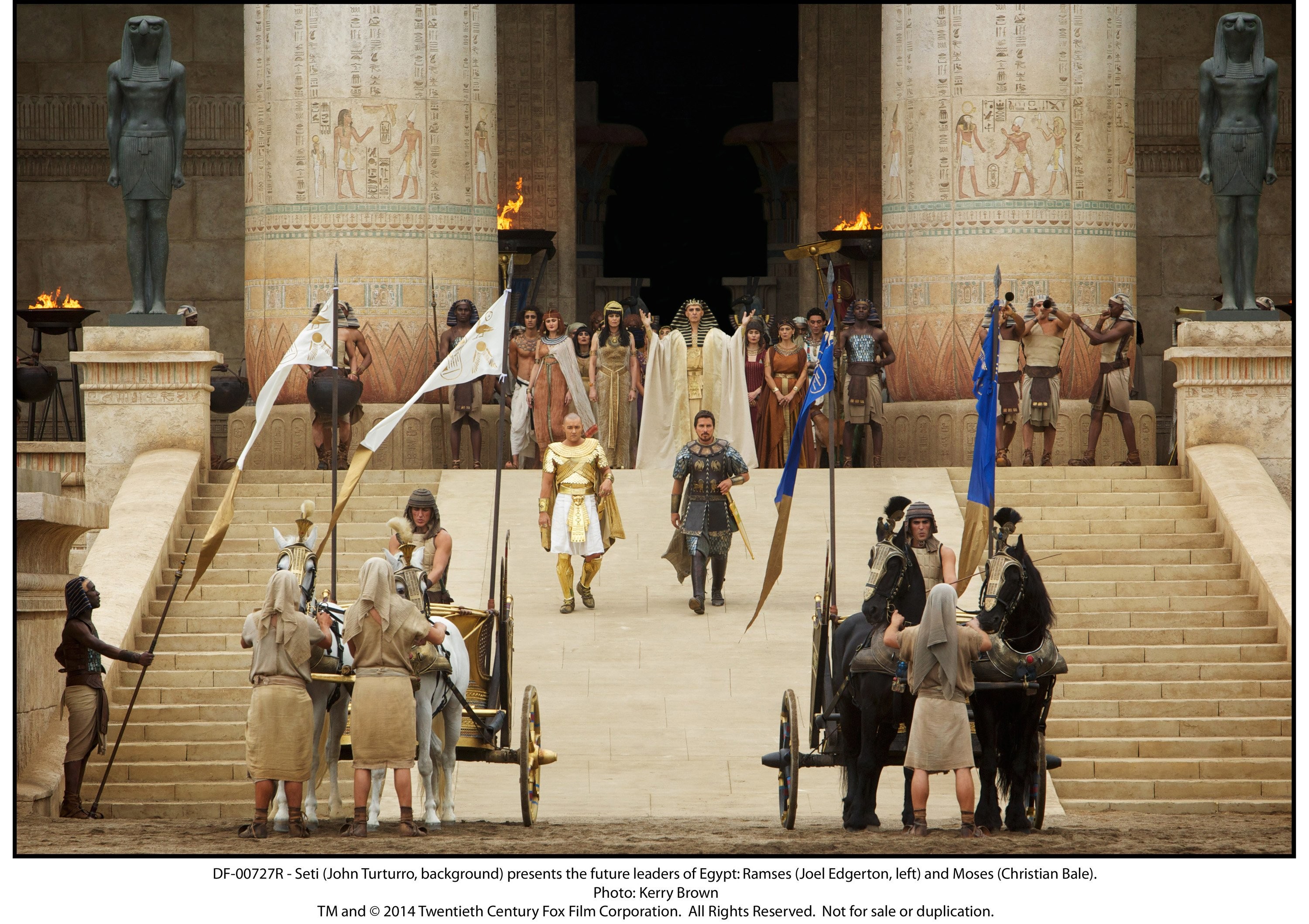 Sigourney Weaver, Christian Bale, John Turturro, and Joel Edgerton in Исход: Цари и боги (2014)