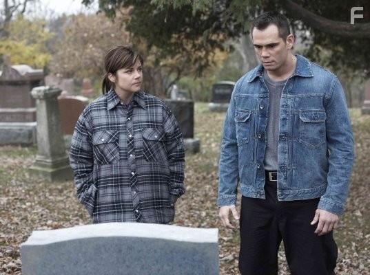 Tiffani Thiessen and Rich Franklin in Cyborg Soldier (2008)