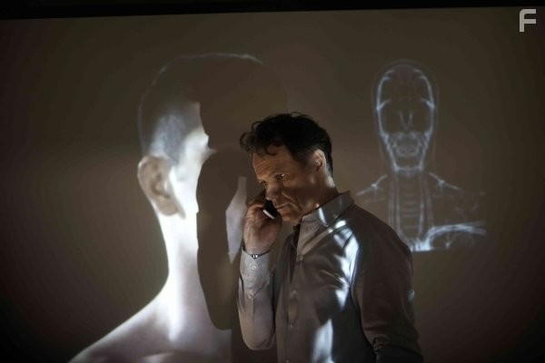 Bruce Greenwood in Cyborg Soldier (2008)