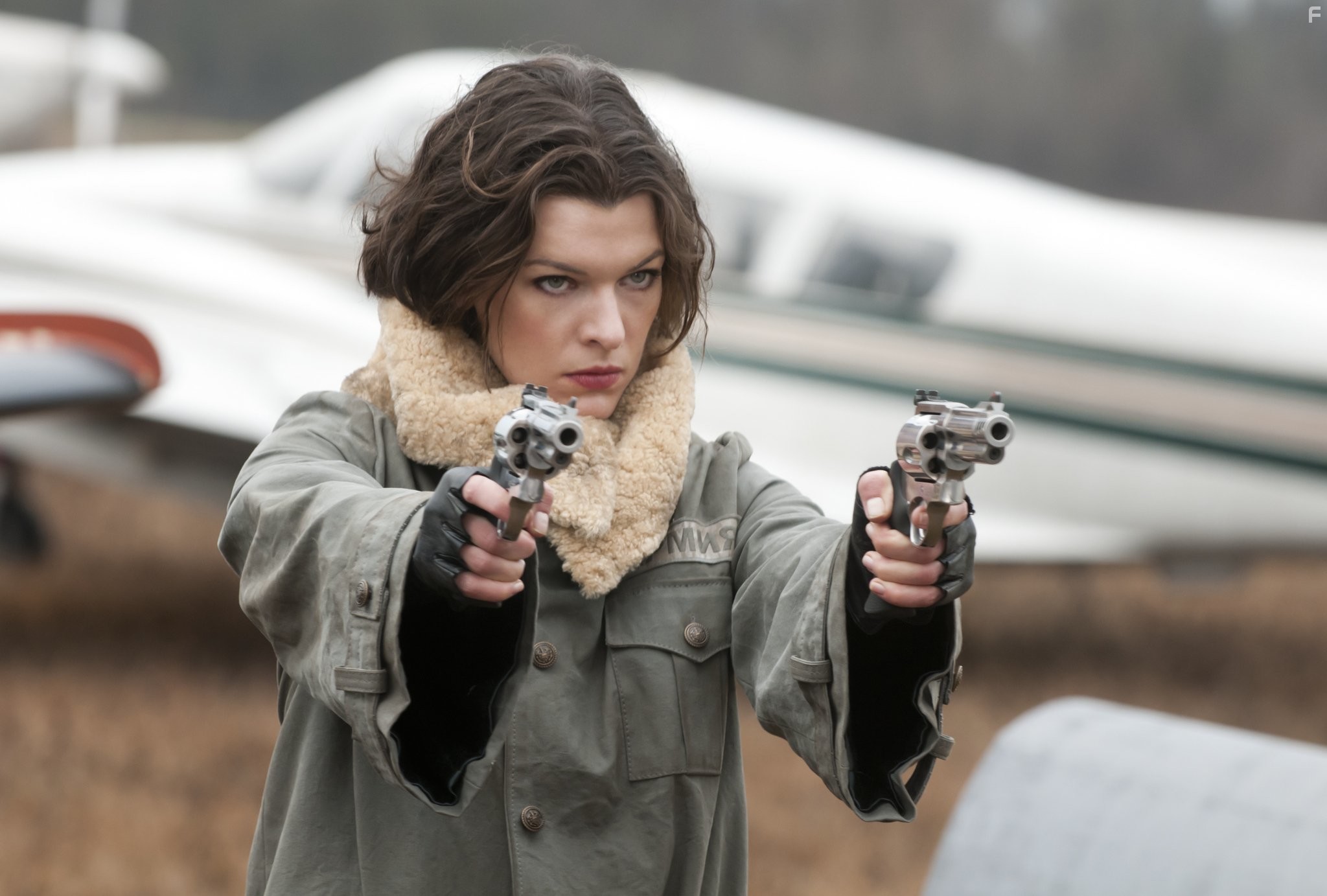 Milla Jovovich in Обитель зла 4: Жизнь после смерти (2010)