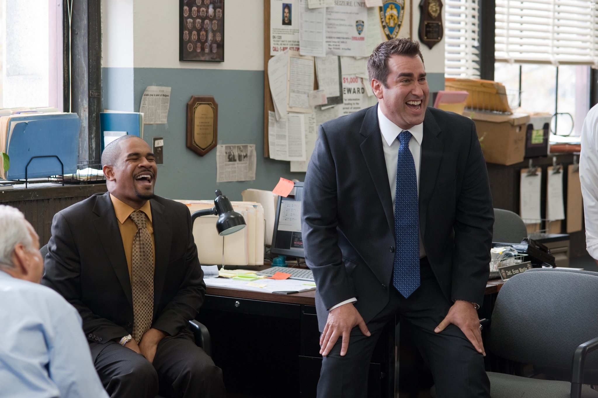 Damon Wayans Jr. and Rob Riggle in Копы в глубоком запасе (2010)