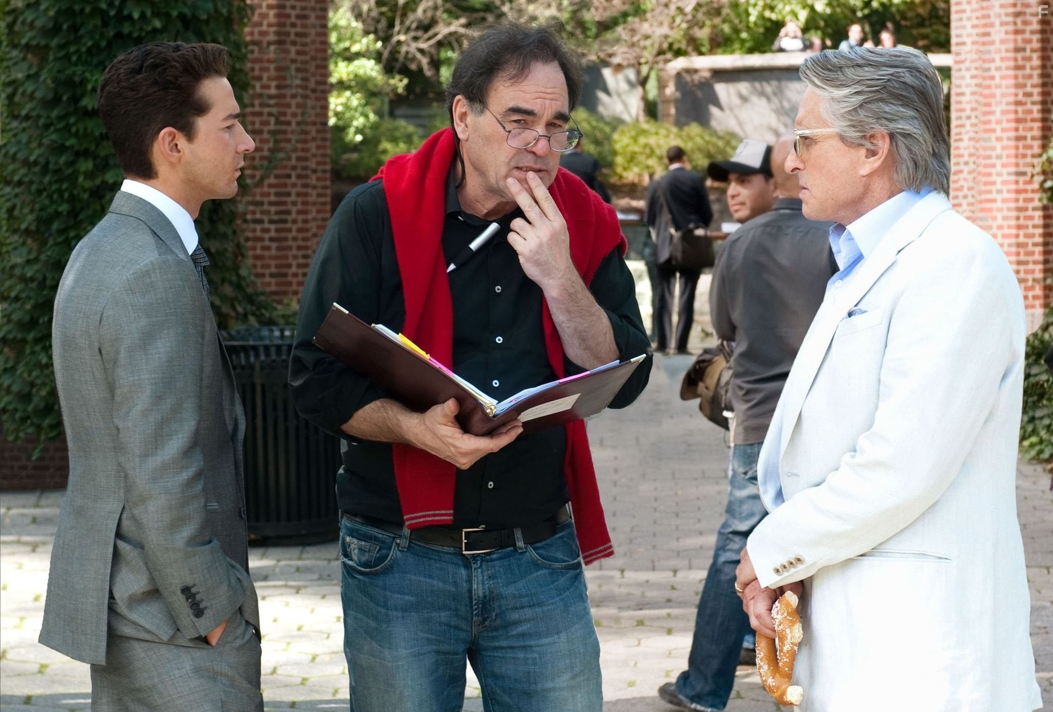 Michael Douglas, Oliver Stone, and Shia LaBeouf in Уолл Стрит: Деньги не спят (2010)