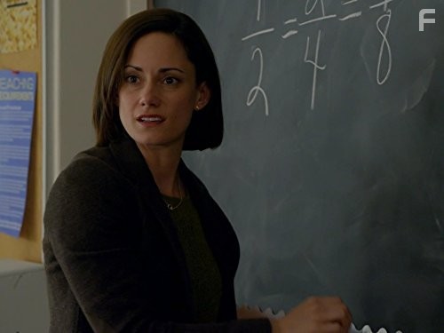 Natalie Brown in Штамм (2014)