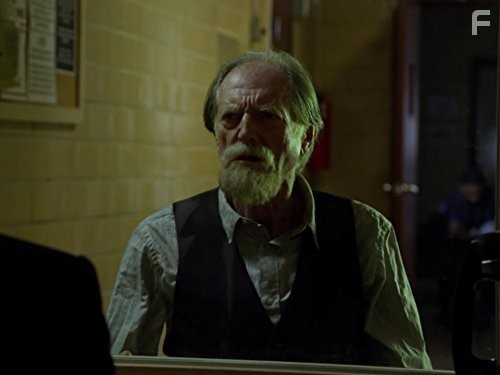 David Bradley in Штамм (2014)