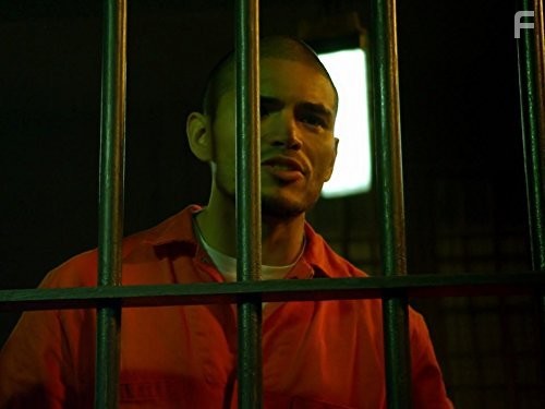 Miguel Gomez in Штамм (2014)