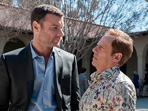 Liev Schreiber and Josh Pais in Рэй Донован (2013)