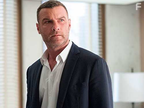 Liev Schreiber in Рэй Донован (2013)