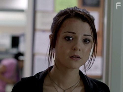 Kathryn Prescott in В поисках Картер (2014)