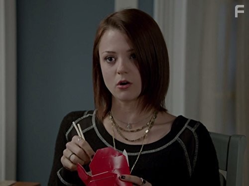 Kathryn Prescott in В поисках Картер (2014)