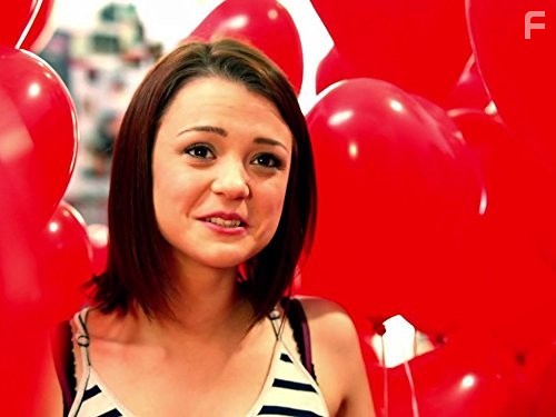 Kathryn Prescott in В поисках Картер (2014)