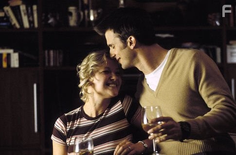 Gretchen Mol and Frederick Weller in Образ вещей (2003)