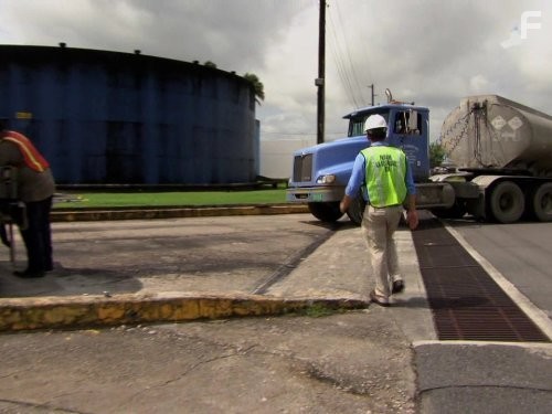 Ultimate Factories (2006)