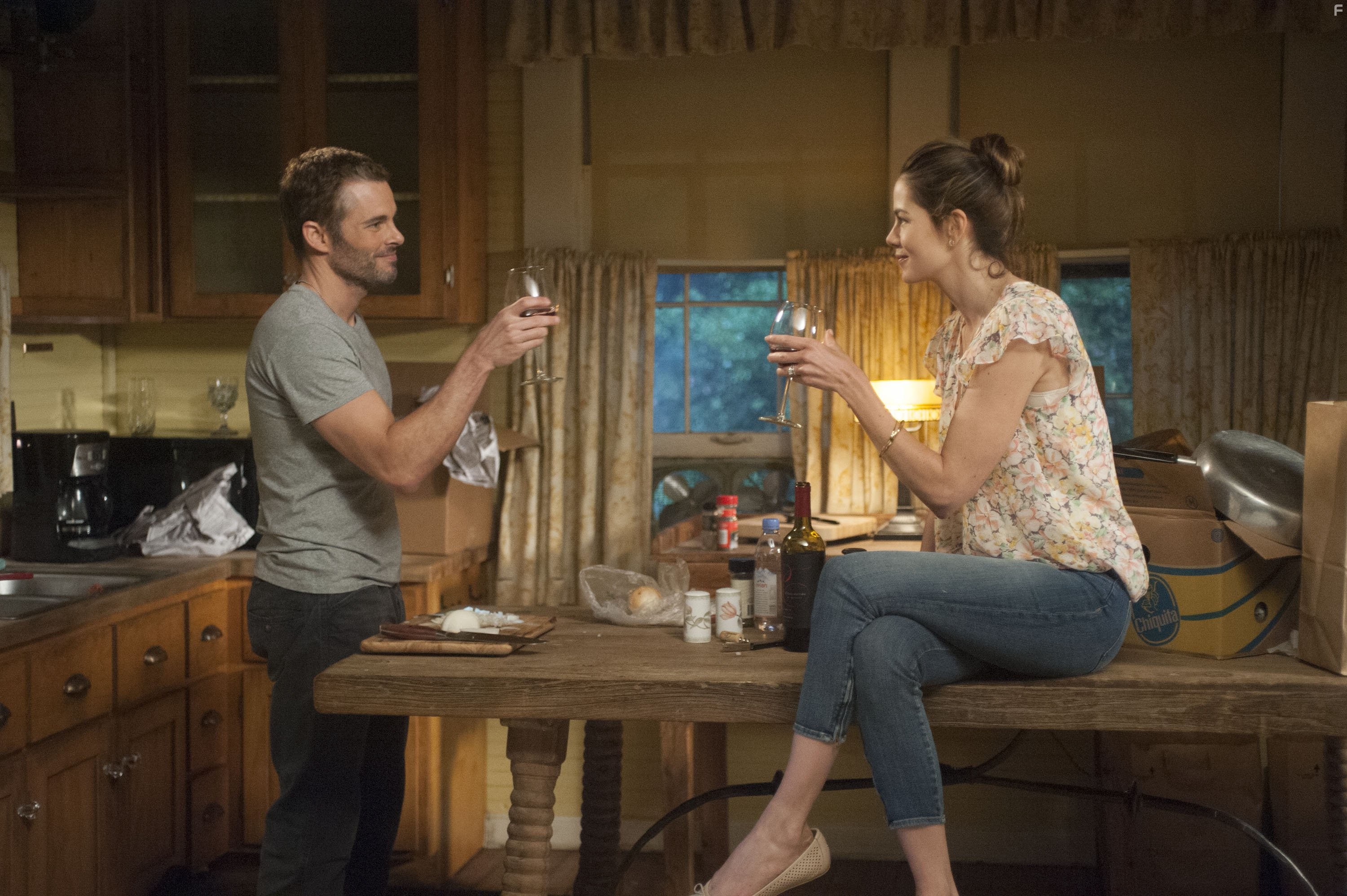 James Marsden and Michelle Monaghan in Лучшее во мне (2014)