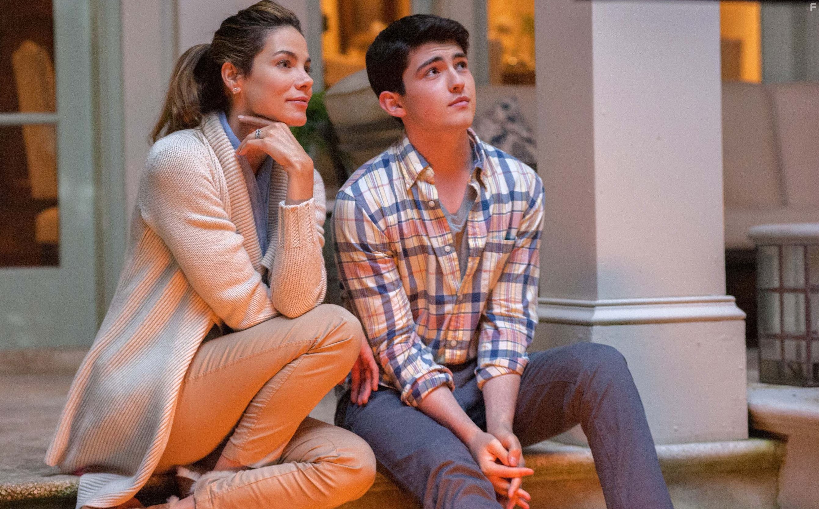 Michelle Monaghan and Ian Nelson in Лучшее во мне (2014)