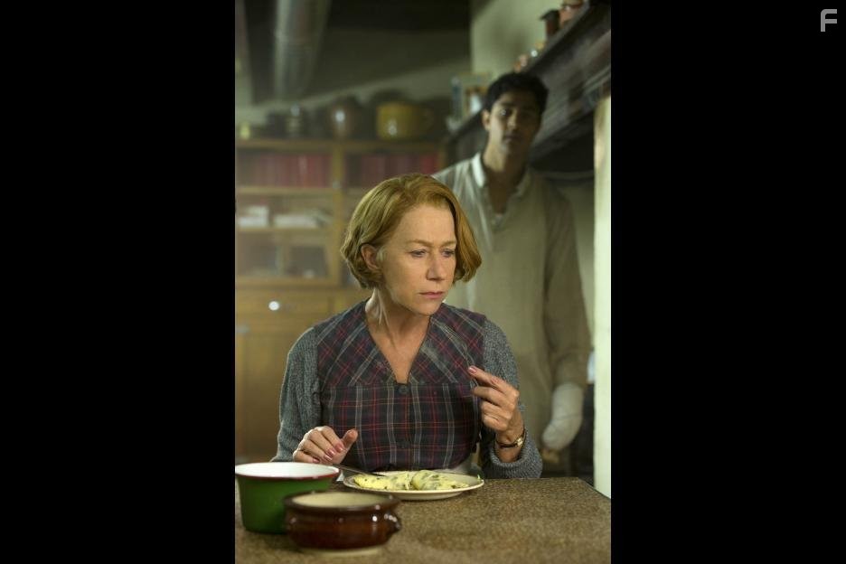 Helen Mirren in Пряности и страсти (2014)